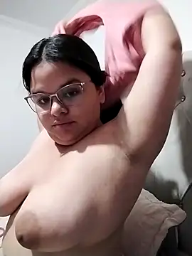 Snapshot of SamanthaStonee chatting on 02/08/26, 11:13 SamanthaStonee online show from 02/08/26, 11:13