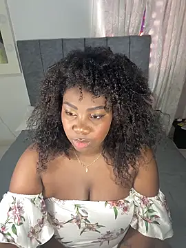 Snapshot of karlaebony chatting on 02/19/26, 09:12 karlaebony online show from 02/19/26, 09:12