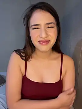 Snapshot of romyamo chatting on 02/11/26, 03:39 romyamo online show from 02/11/26, 03:39