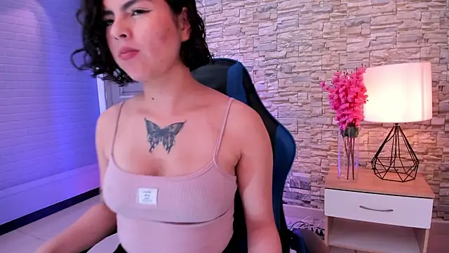 butterflyx39 online show from 04/05/26, 12:12