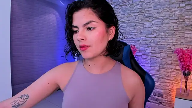 butterflyx39 online show from 04/14/26, 10:53