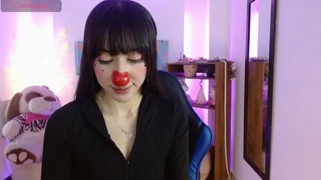 FIORELLA L online show from 05/05/26, 12:08