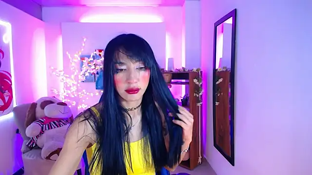 Snapshot of FIORELLA_L chatting on 06/27/26, 12:11 FIORELLA L online show from 06/27/26, 12:11