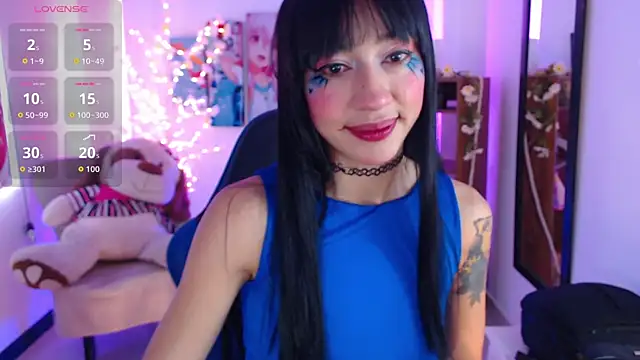 Snapshot of FIORELLA_L chatting on 06/17/26, 12:04 FIORELLA L online show from 06/17/26, 12:04