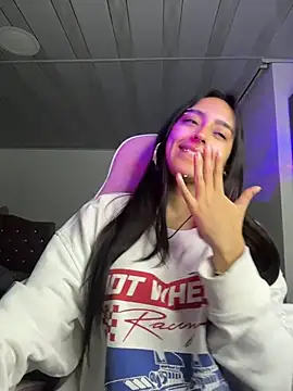 kuromi x online show from 02/07/26, 01:46