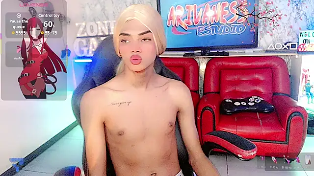 Karol Vanessa   online show from 04/29/26, 05:30