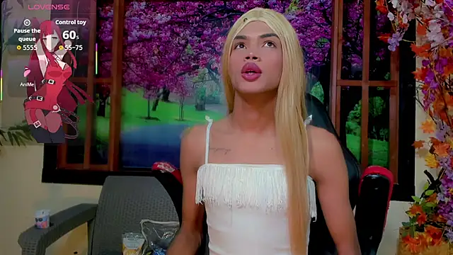 Karol Vanessa   online show from 04/18/26, 11:23