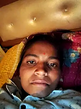 Gungun thakur online show from 02/16/26, 03:54