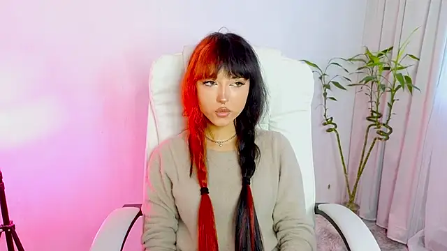   Amiraa online show from 02/08/26, 10:57