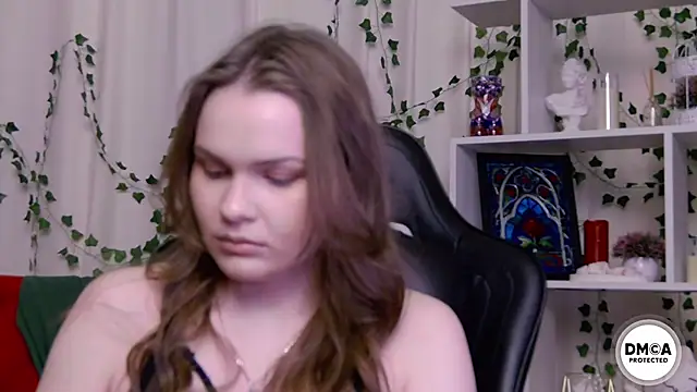 Snapshot of Kate_mermaid chatting on 02/12/26, 01:49 Kate mermaid online show from 02/12/26, 01:49