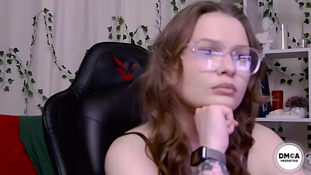 Snapshot of Kate_mermaid chatting on 02/11/26, 01:49 Kate mermaid online show from 02/11/26, 01:49