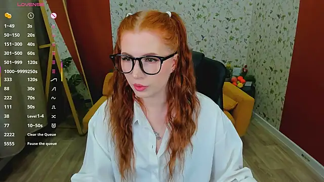 Snapshot of MiraBoom chatting on 02/12/26, 09:25 MiraBoom online show from 02/12/26, 09:25