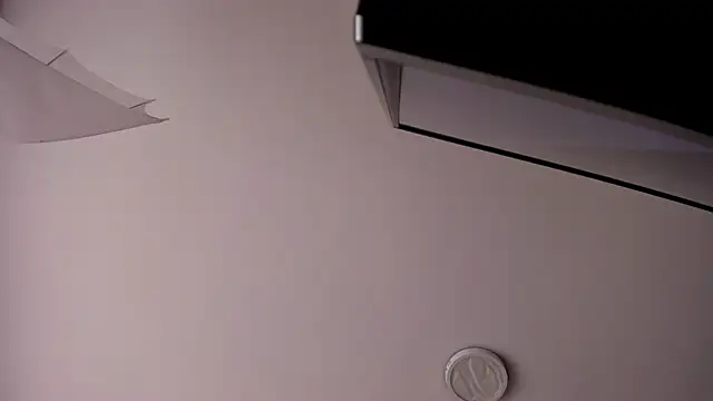 ChloeandAdam online show from 04/16/26, 01:23