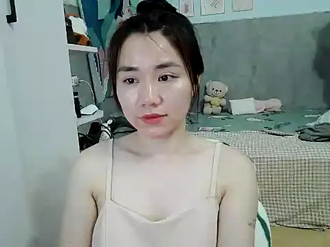 Snapshot of Amy8386 chatting on 04/20/26, 03:35 Amy8386 online show from 04/20/26, 03:35