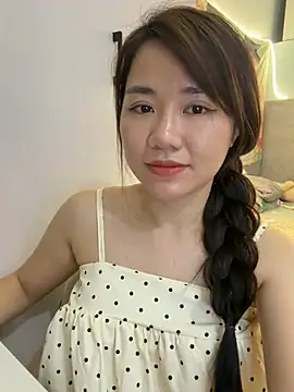 Snapshot of Amy8386 chatting on 06/10/26, 04:03 Amy8386 online show from 06/10/26, 04:03