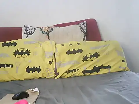 Snapshot of minniemoreee chatting on 02/19/26, 09:06 minniemoreee online show from 02/19/26, 09:06