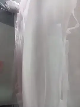 quanchatseex online show from 04/10/26, 03:19