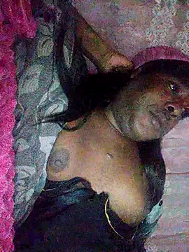 Snapshot of Hellentrans24 chatting on 04/08/26, 06:48 Hellentrans24 online show from 04/08/26, 06:48