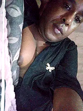 Snapshot of Hellentrans24 chatting on 03/08/26, 07:28 Hellentrans24 online show from 03/08/26, 07:28