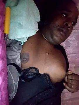 Snapshot of Hellentrans24 chatting on 03/27/26, 05:27 Hellentrans24 online show from 03/27/26, 05:27