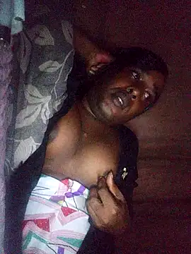 Snapshot of Hellentrans24 chatting on 03/06/26, 12:16 Hellentrans24 online show from 03/06/26, 12:16