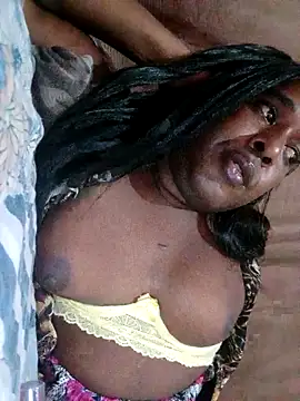 Snapshot of Hellentrans24 chatting on 03/23/26, 01:50 Hellentrans24 online show from 03/23/26, 01:50