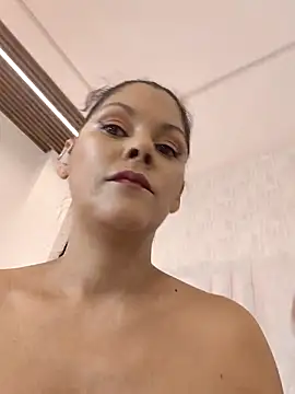 zoe marcus online show from 03/21/26, 04:14