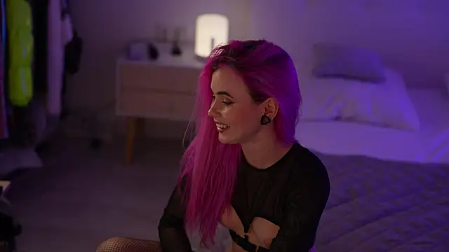 Sarah Pink online show from 03/01/25, 05:27