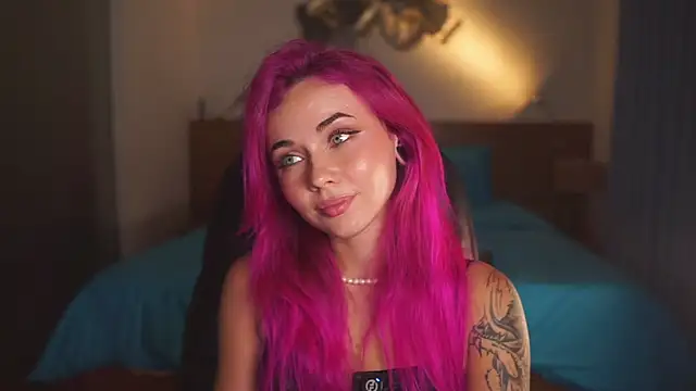 Sarah Pink online show from 04/12/26, 02:09