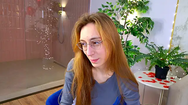 Snapshot of LeyaAtwood chatting on 02/15/26, 05:30 LeyaAtwood online show from 02/15/26, 05:30