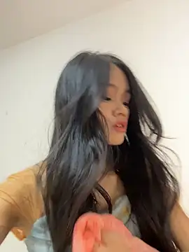 Snapshot of srr6677 chatting on 02/26/26, 11:32 srr6677 online show from 02/26/26, 11:32