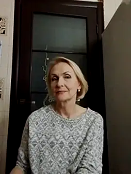 Snapshot of MichelleSolis chatting on 02/28/26, 07:02 MichelleSolis online show from 02/28/26, 07:02