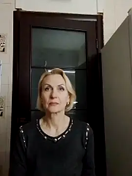 Snapshot of MichelleSolis chatting on 02/20/26, 08:44 MichelleSolis online show from 02/20/26, 08:44