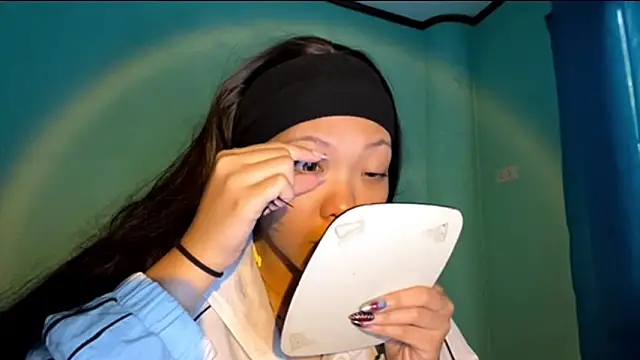 Snapshot of TerisaYellow chatting on 02/18/26, 05:49 TerisaYellow online show from 02/18/26, 05:49