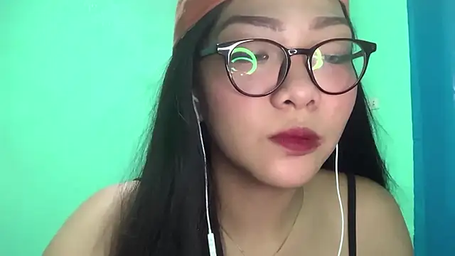 Snapshot of TerisaYellow chatting on 02/08/26, 07:06 TerisaYellow online show from 02/08/26, 07:06