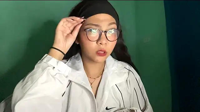 Snapshot of TerisaYellow chatting on 02/17/26, 01:08 TerisaYellow online show from 02/17/26, 01:08