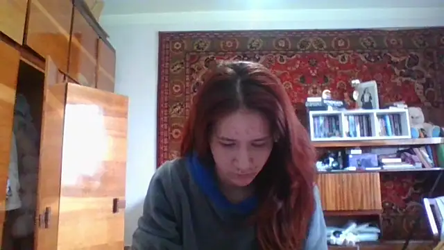 NickiKisinger online show from 04/10/26, 08:43