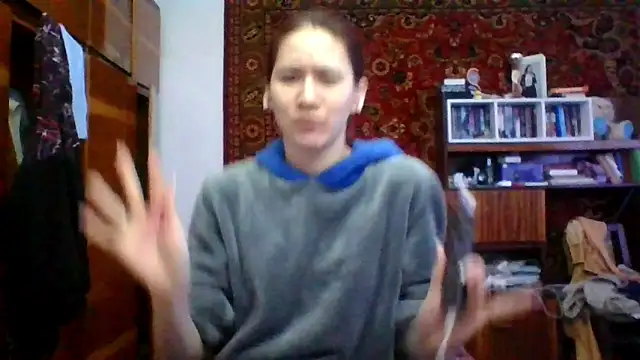 NickiKisinger online show from 04/11/26, 05:04