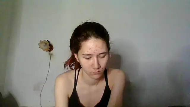 NickiKisinger online show from 04/19/26, 05:08