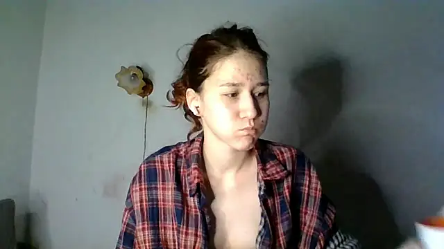 NickiKisinger online show from 04/21/26, 05:14