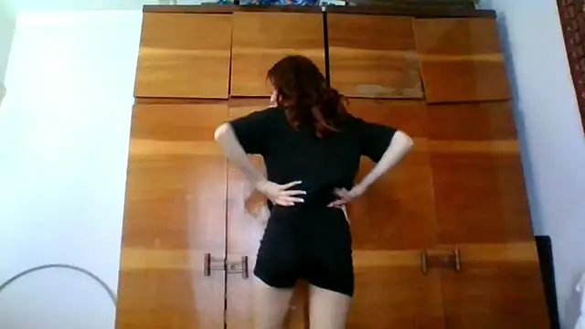 NickiKisinger online show from 04/22/26, 05:14