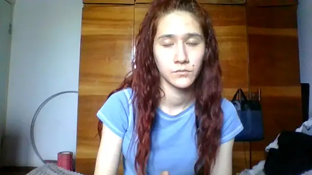 NickiKisinger online show from 06/04/26, 07:24