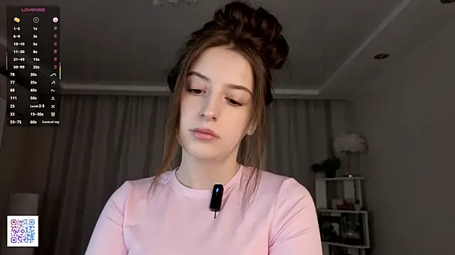 LeanneDinkle online show from 04/19/26, 05:08