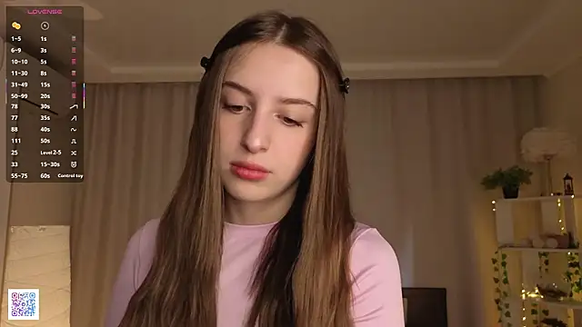 LeanneDinkle online show from 03/10/26, 04:27