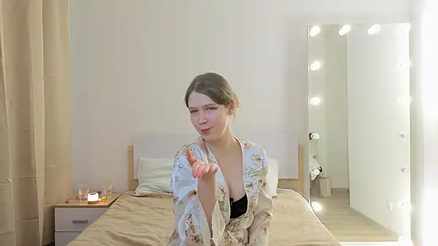 Snapshot of flowernnet chatting on 02/24/26, 06:42 flowernnet online show from 02/24/26, 06:42