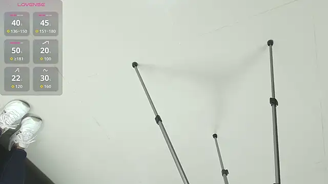 Snapshot of Karla_94 chatting on 02/15/26, 11:42 Karla 94 online show from 02/15/26, 11:42