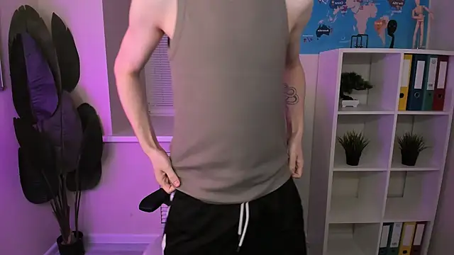 Dylan Norton online show from 04/08/26, 02:18