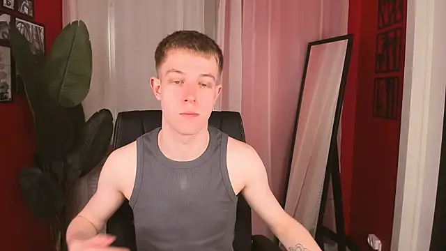 Snapshot of Dylan_Norton chatting on 05/14/26, 10:12 Dylan Norton online show from 05/14/26, 10:12