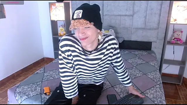 lucke collins22 online show from 02/07/26, 06:54