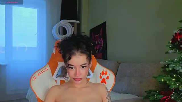 RiriDay online show from 02/10/26, 12:48